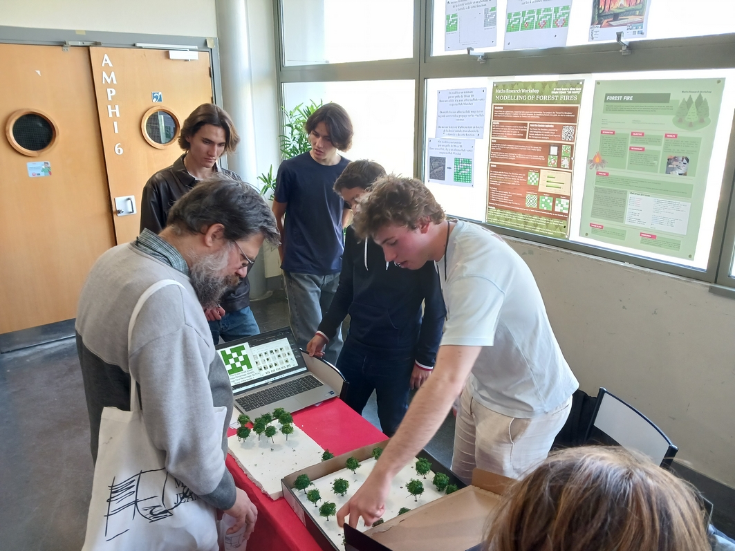 Stand sur la modélisation des feux de forêt