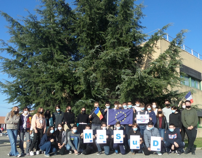 Une partie du groupe MeJ de Pertuis (2021-2022)